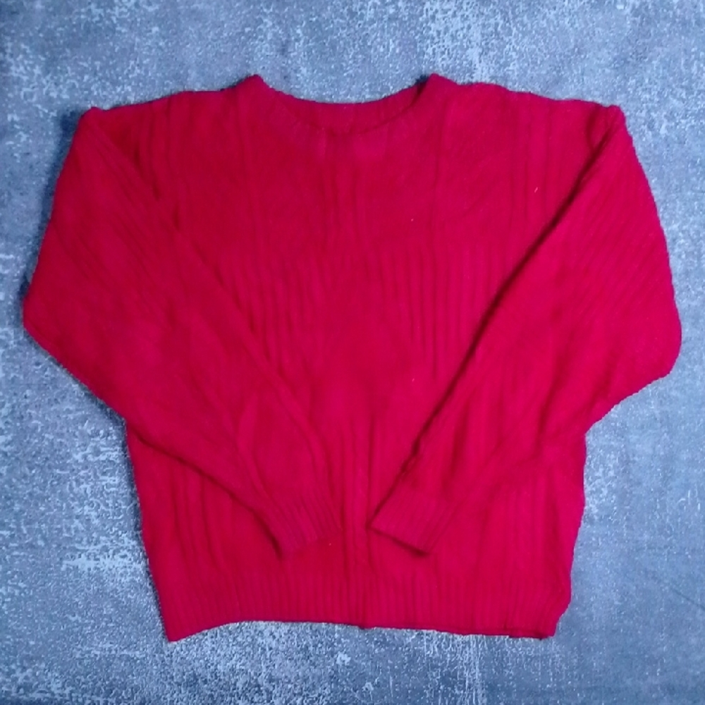 Vintage 90s RED CABLE KNIT SWEATER
